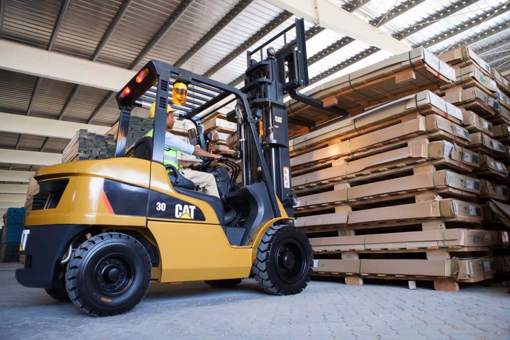 FORKLIFT